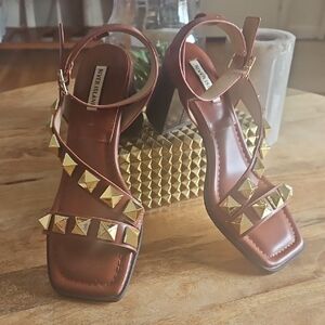 River Island Tan Sandals with Gold Studs